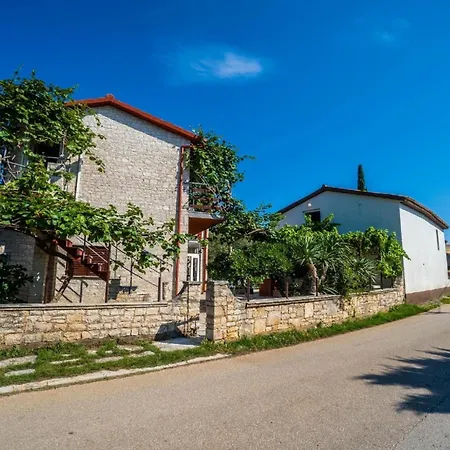 Apartment Fuer 2 Personen Ca 20 Qm In Krnica, Istrien Bucht Von Rasa Krnica